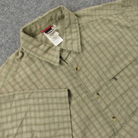 North Face Shirt Mens Medium Tan Green Plaid Short Sleeve Hiking Outdoors Casual - Picture 1 of 10
